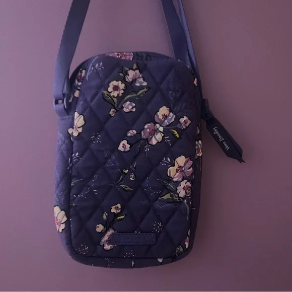 Vera Bradley Easy RFID Crossbody Bag Purse Wild Roses Wallet EUC - Picture 2 of 5